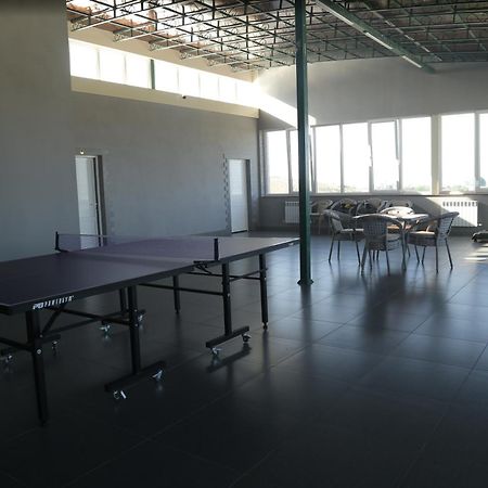 Bek Plus Hotel Takchilik Ngoại thất bức ảnh