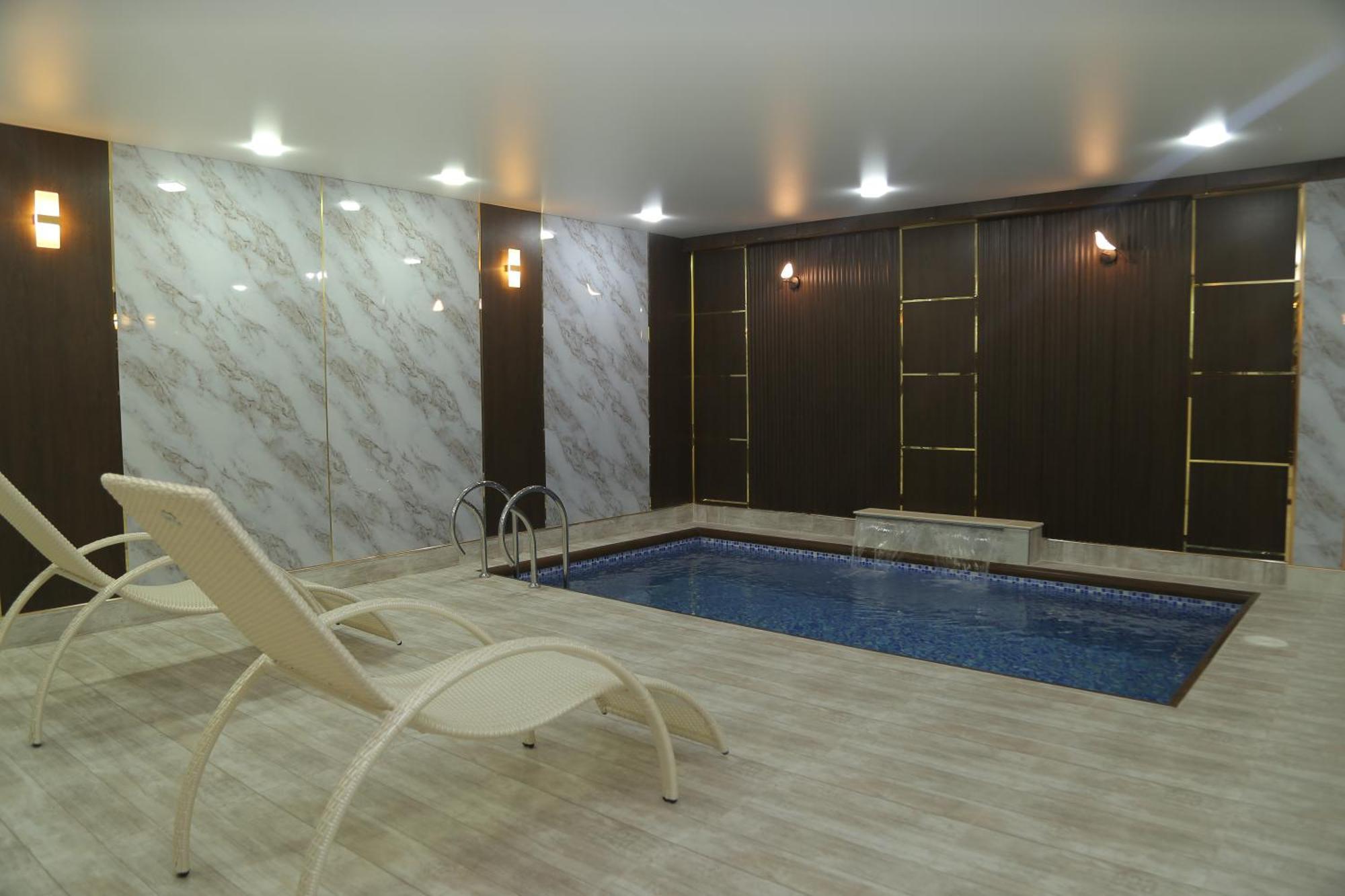 Bek Plus Hotel Takchilik Ngoại thất bức ảnh