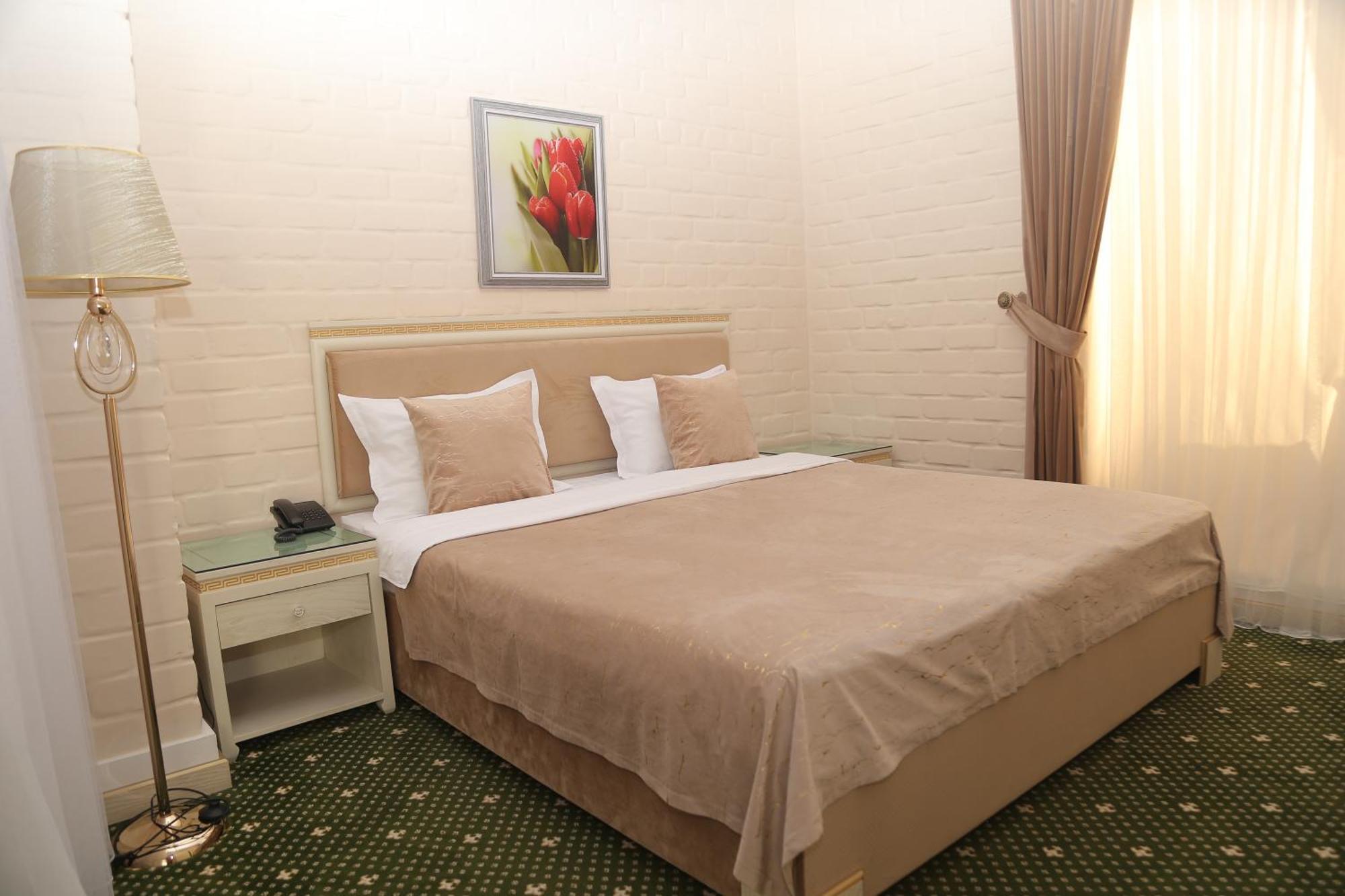 Bek Plus Hotel Takchilik Ngoại thất bức ảnh