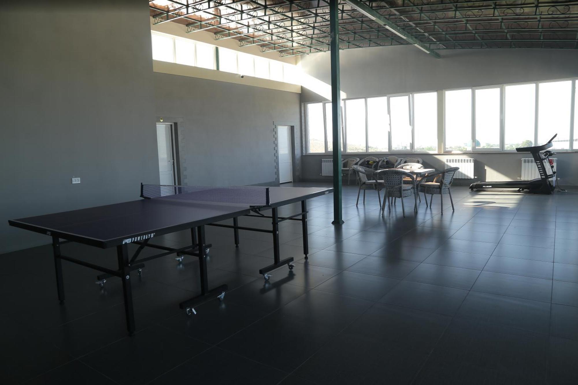 Bek Plus Hotel Takchilik Ngoại thất bức ảnh