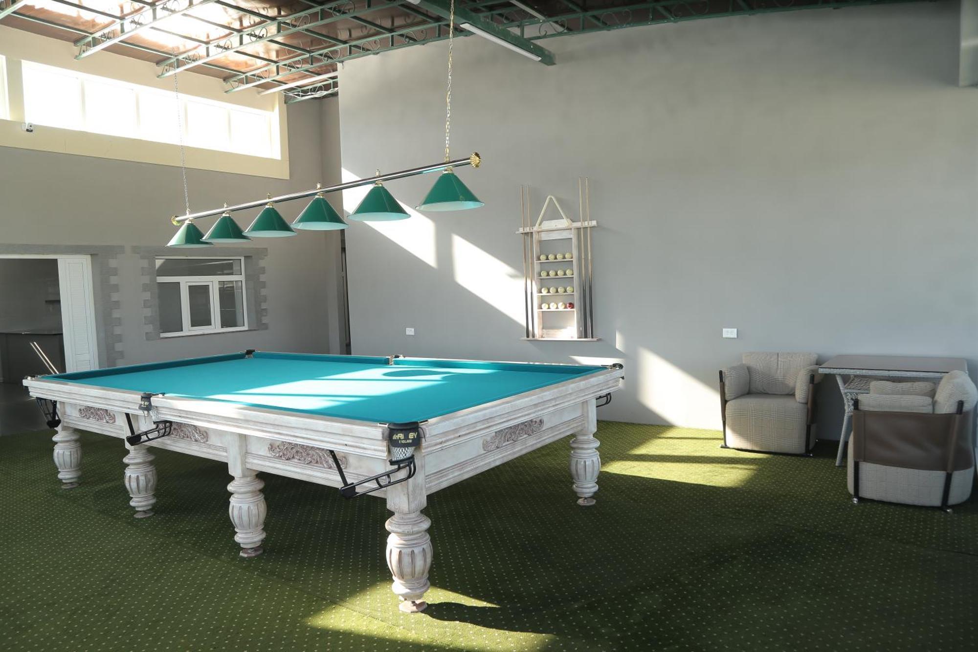 Bek Plus Hotel Takchilik Ngoại thất bức ảnh